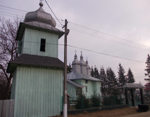 Biserica din Șoimărești aflată în patrimoniul național cultural, în care se spune că a cântat și a învățat Ion Creangă, biserica fiind mutată în întregime din satul natal